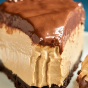 Irresistible Peanut Butter Cheesecake Slice You’ll Love 7 Irresistible Peanut Butter Cheesecake Slice You’ll Love